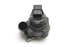  EGR valve 