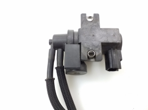  Solenoidy 