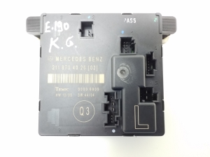  Rear side door control unit 