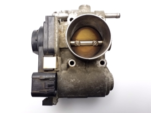  Accelerator valve 