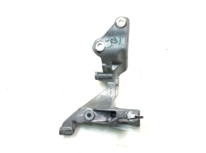  EGR valve holder 