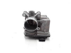  Accelerator valve 