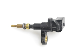  Coolant temperature sensor 