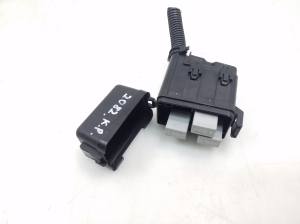  Fuse block holder under the hood 