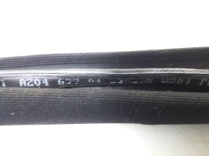  Rear side door sealing rubber 