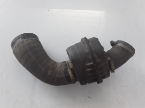  Intercooler hose 