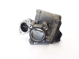  EGR valve 