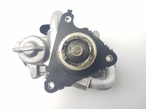  EGR valve 