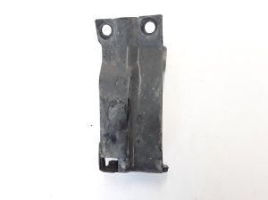  Cooling radiator bracket 