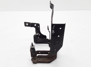  Power steering pump holder 