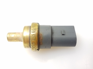  Coolant temperature sensor 