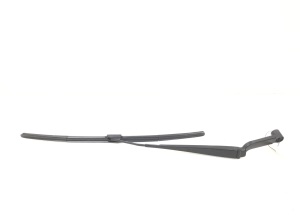  Windshield wiper blade 