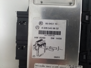  Fuse block holder under the hood 