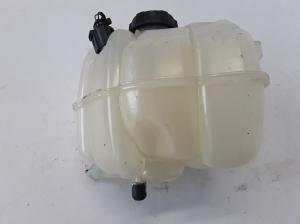  Tank for coolant 