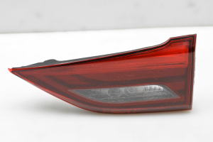  Rear lamp on the handrail and its details 