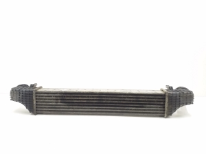  Intercooler radiator 