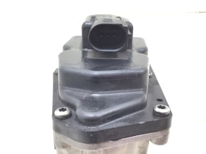  EGR valve 