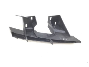  Rear bumper bracket 