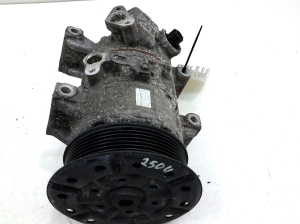  Air conditioner compressor 