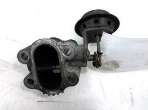  EGR valve 