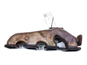  Exhaust manifold 