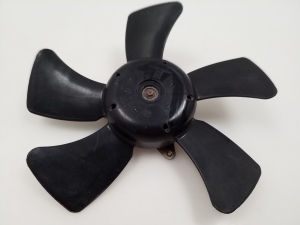  Cooling fan motor 