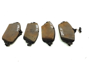  Brake pads front 