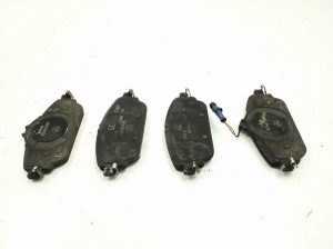  Brake pads front 