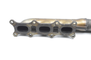  Exhaust manifold 