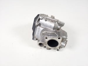  EGR valve 