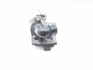  EGR valve 