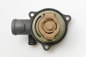  Thermostat housing 