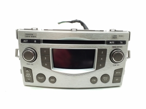  Radio / CD-Player / DVD-Player / Navigation 