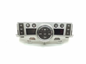  Interior shoulder control panel 