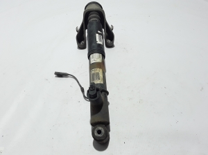  Rear shock absorber 