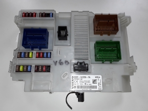  Komfortsteuergerät Bordnetzsteuergerät 