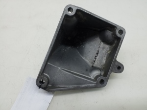  Engine holder 