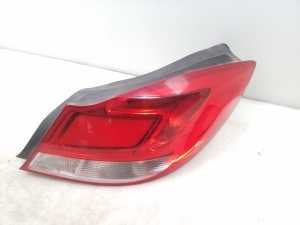  Rear corner lamp 