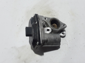  EGR valve 