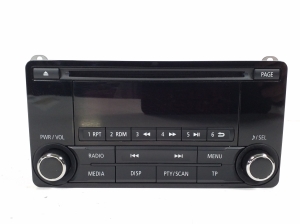  Radio / CD-Player / DVD-Player / Navigation 