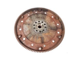  Clutch flywheel 