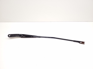  Windshield wiper blade 