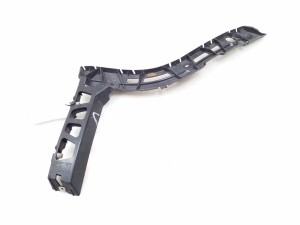  Rear bumper bracket 