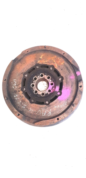  Clutch flywheel 