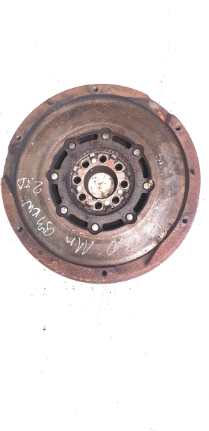  Clutch flywheel 