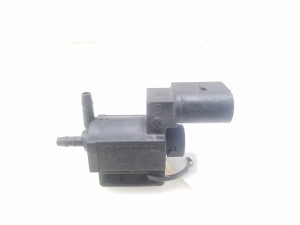  Solenoidy 