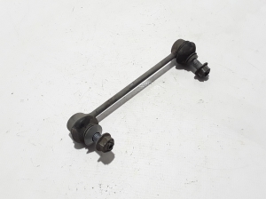  Rear stabilizer link 