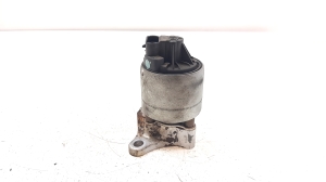  EGR valve 