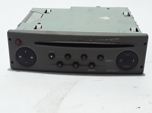  Radio / CD-Player / DVD-Player / Navigation 