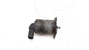  EGR valve 